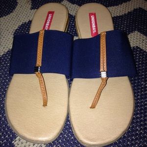 Union Bay Navy Sandals